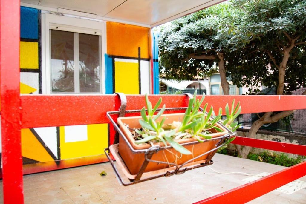 La Casetta Colorata Hotel Catânia Exterior foto